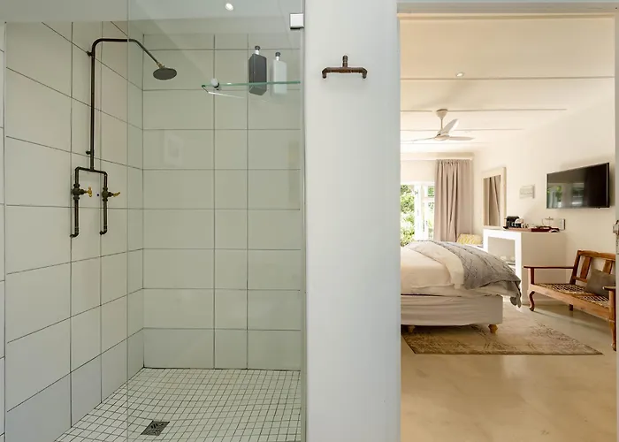 Long Story Guest House